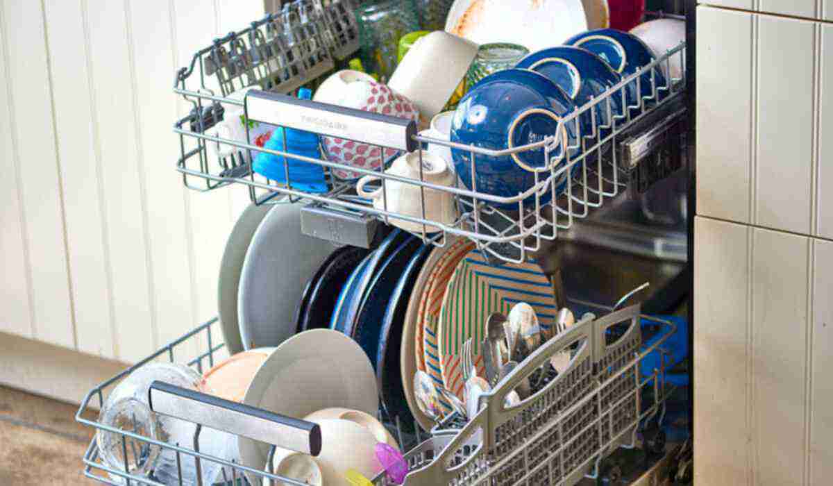 Почему посуда не моется хорошо в посудомоечной машине и как решить эту проблему